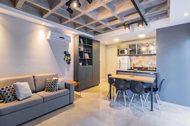 Imagem Apartamento com 1 Quarto à Venda, 57 m² em Cidade Baixa - Porto Alegre