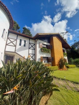 Imagem Casa com 6 Quartos à Venda, 7 m² em Cascatinha - Nova Friburgo