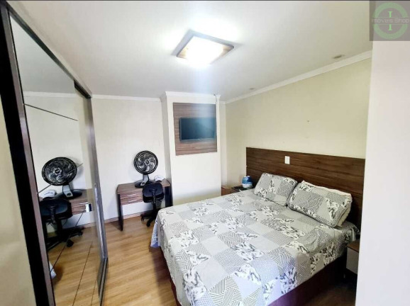 Imagem Casa com 6 Quartos à Venda, 250 m² em Contorno - Ponta Grossa