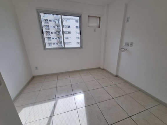 Imagem Apartamento com 3 Quartos à Venda, 60 m² em Del Castilho - Rio De Janeiro
