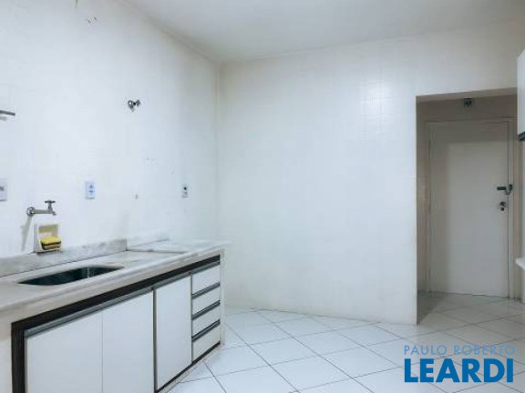 Imagem Apartamento com 2 Quartos à Venda, 100 m² em Moema Pássaros - São Paulo