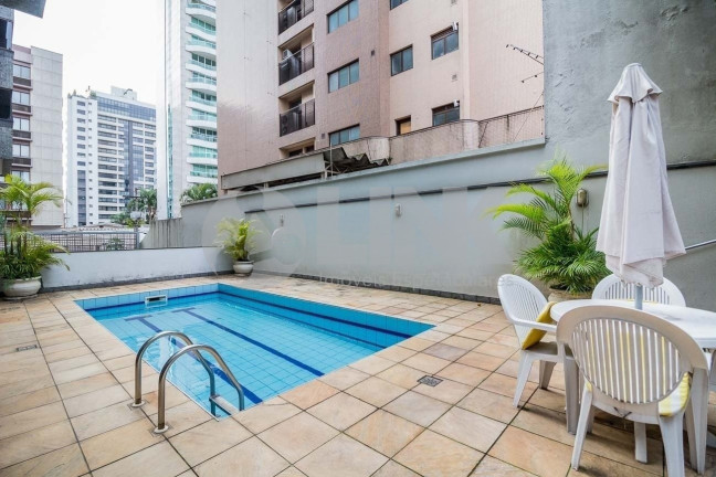 Imagem Apartamento com 3 Quartos à Venda, 146 m² em Petrópolis - Porto Alegre