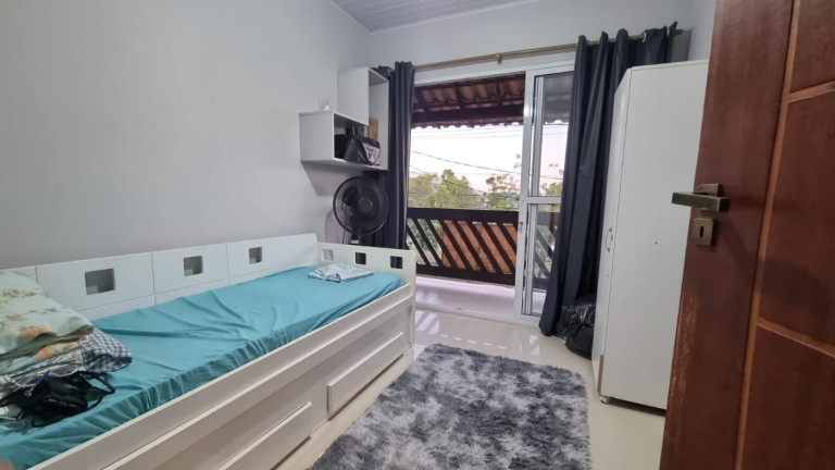 Imagem Apartamento com 2 Quartos à Venda, 70 m² em Bacaxá (saquarema) - Saquarema