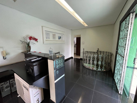 Imagem Casa com 6 Quartos à Venda, 304 m² em Calafate - Belo Horizonte