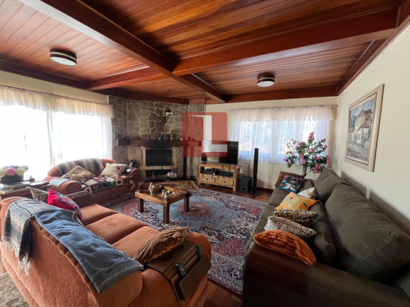 Imagem Casa de Condomínio com 4 Quartos à Venda, 260 m² em Vale Encantado - Campos Do Jordão