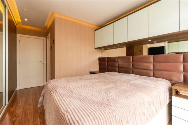 Imagem Apartamento com 3 Quartos à Venda, 122 m² em Ahú - Curitiba