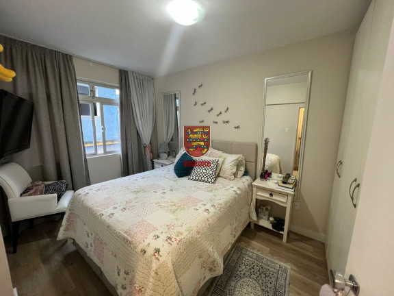 Imagem Apartamento com 2 Quartos à Venda, 88 m² em Centro - Florianópolis