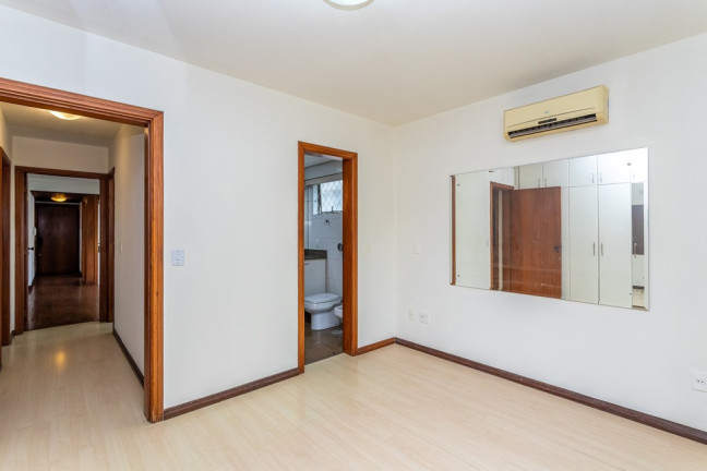Imagem Apartamento com 3 Quartos à Venda, 124 m² em Petrópolis - Porto Alegre