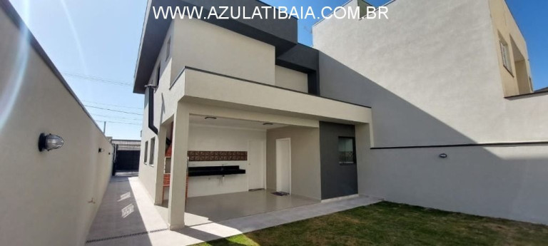 Imagem Casa com 3 Quartos à Venda, 176 m² em Nova Cerejeira - Atibaia