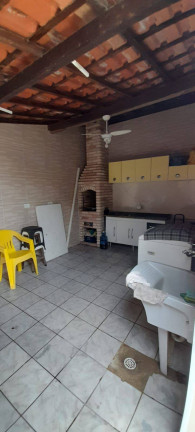 Imagem Casa com 2 Quartos à Venda, 125 m² em Mirim - Praia Grande