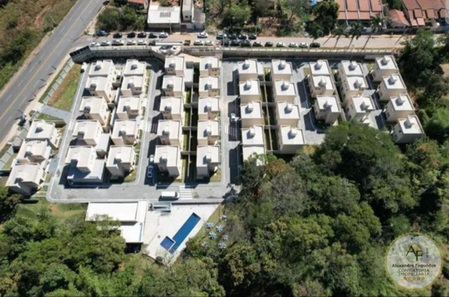 Imagem Casa com 3 Quartos à Venda, 100 m² em Vila Maria - Aparecida De Goiânia
