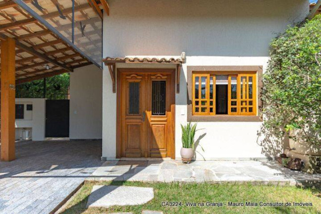 Imagem Casa com 3 Quartos à Venda, 370 m² em Vila Diva - Carapicuíba