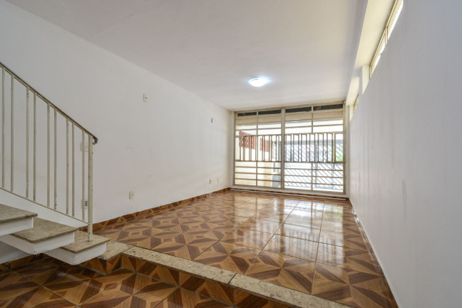 Casa com 3 Quartos à Venda, 125 m² em Jardim Aeroporto - São Paulo