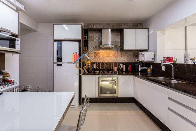 Imagem Apartamento com 3 Quartos à Venda, 148 m² em Centro - Florianópolis
