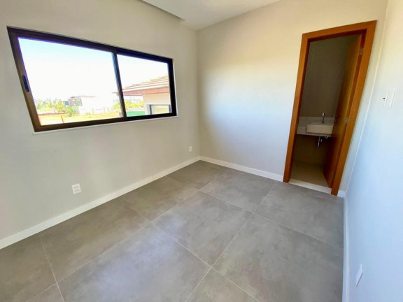 Foto do imóvel: Casa de Condomínio com 5 Quartos à Venda, 304 m² em Praia Do Forte - Mata De São João