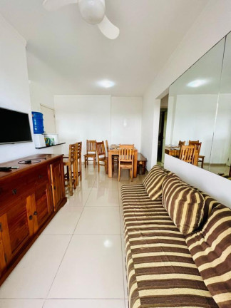 Imagem Apartamento com 2 Quartos à Venda, 60 m² em Mirim - Praia Grande