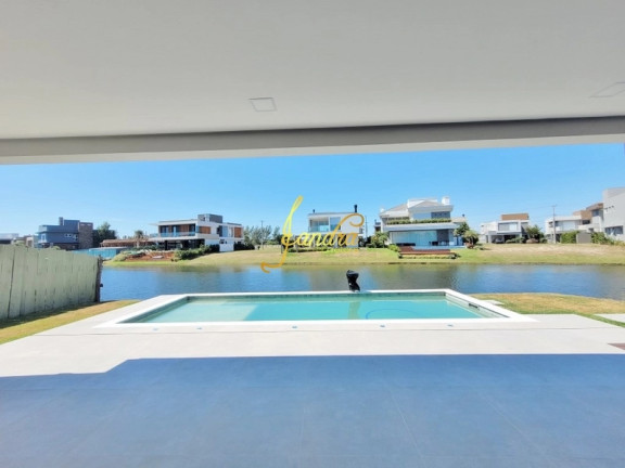 Imagem Casa de Condomínio com 4 Quartos à Venda, 364 m² em Remanso - Xangri-la