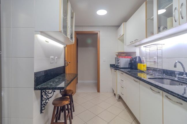 Apartamento com 2 Quartos à Venda, 84 m² em Floresta - Porto Alegre