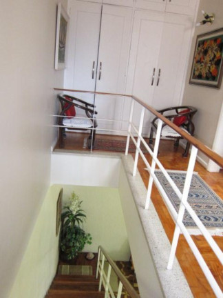 Casa com 3 Quartos à Venda, 180 m² em Cambuci - São Paulo