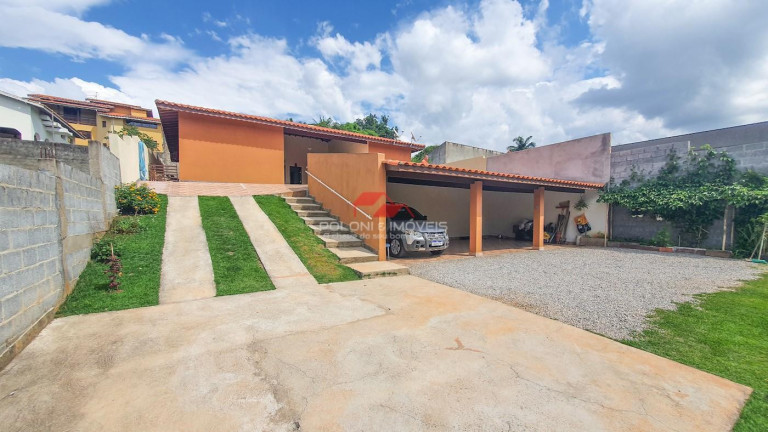 Imagem Chácara com 2 Quartos à Venda, 600 m² em Centro - Piracaia