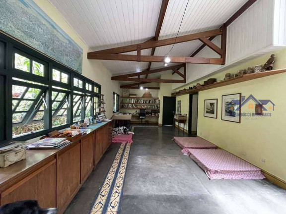 Imagem Casa com 3 Quartos à Venda, 364 m² em Granja Viana - Cotia