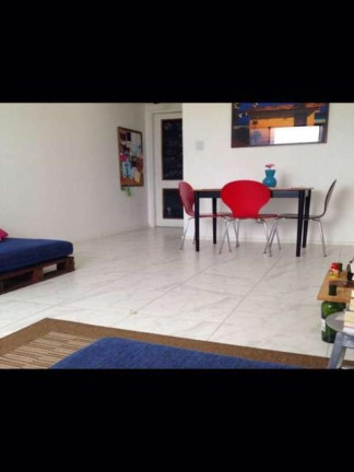 Imagem Apartamento com 2 Quartos à Venda, 70 m² em Stiep - Salvador