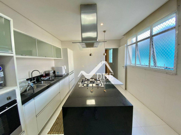Imagem Casa com 3 Quartos à Venda, 272 m² em Embaré - Santos