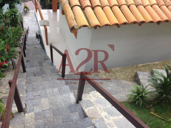 Imagem Casa com 4 Quartos à Venda,  em Vila Velha - Angra Dos Reis