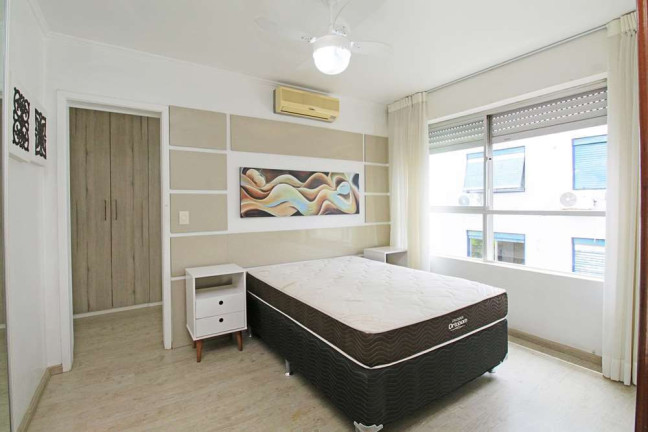 Imagem Apartamento com 2 Quartos à Venda, 96 m² em Menino Deus - Porto Alegre