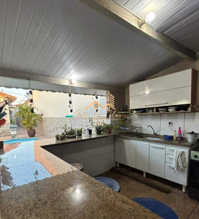 Imagem Casa com 3 Quartos à Venda, 300 m² em Santa Cruz - Mogi Mirim