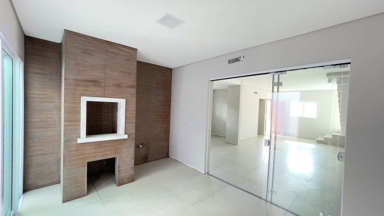 Imagem Casa com 3 Quartos à Venda, 180 m² em Centro - Barra Velha