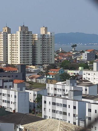 Apartamento com 2 Quartos à Venda, 74 m² em Areias - São José