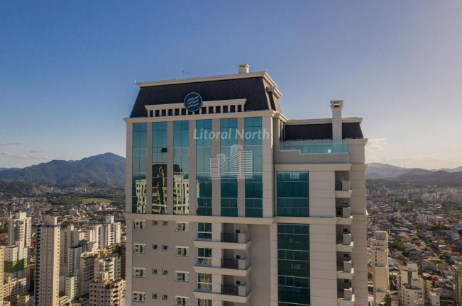 Imagem Apartamento com 3 Quartos à Venda, 128 m² em Centro - Balneário Camboriú