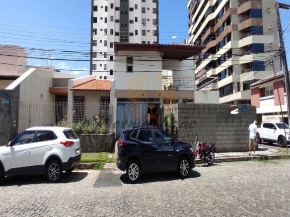 Imagem Casa com 4 Quartos à Venda, 260 m² em Treze De Julho - Aracaju