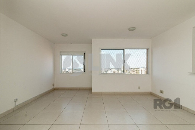 Apartamento com 2 Quartos à Venda, 66 m² em Vila Ipiranga - Porto Alegre