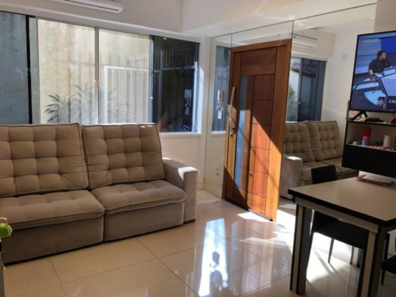 Apartamento com 2 Quartos à Venda, 75 m² em Moinhos De Vento - Porto Alegre