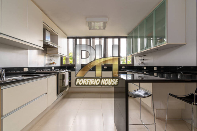 Casa com 4 Quartos à Venda, 1 m² em Pacaembu - São Paulo