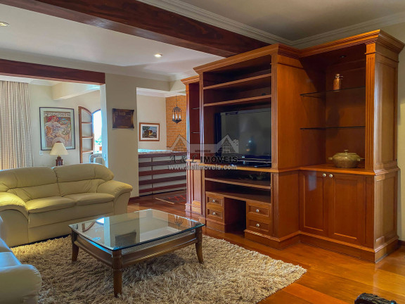 Imagem Apartamento com 4 Quartos à Venda, 232 m² em Colinas Do Capivari - Campos Do Jordão