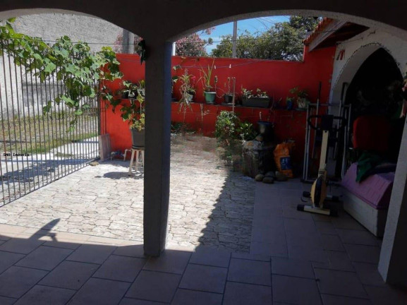 Imagem Casa com 3 Quartos à Venda, 75 m² em Capão Da Imbuia - Curitiba