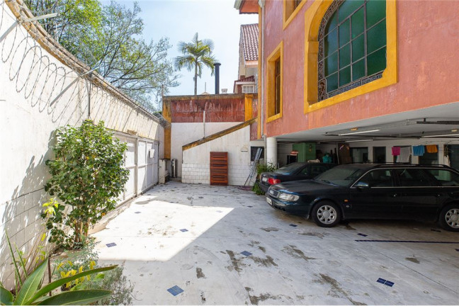 Casa com 5 Quartos à Venda,  em Alto Da Boa Vista - São Paulo
