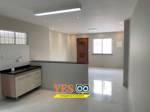 Imagem Casa com 3 Quartos à Venda, 180 m² em Capuchinhos - Feira De Santana