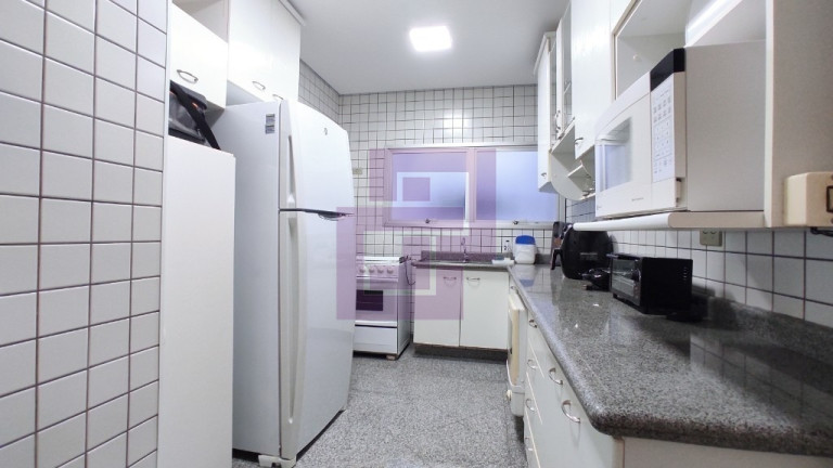 Imagem Apartamento com 4 Quartos à Venda, 135 m² em Enseada - Guarujá