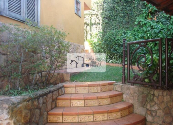 Foto do imóvel: Casa com 5 Quartos à Venda, 600 m² em Santa Lúcia - Belo Horizonte