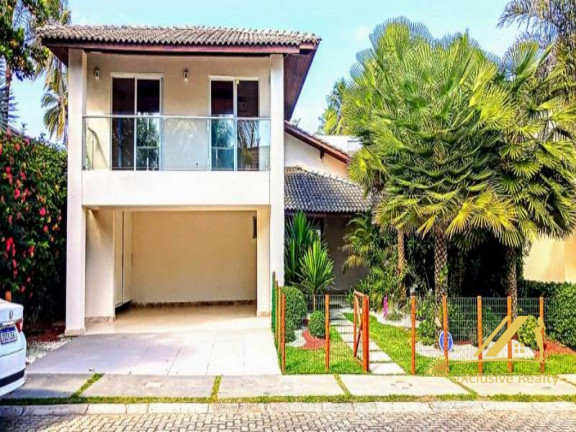 Imagem Casa de Condomínio com 4 Quartos à Venda,  em Stella Maris - Salvador