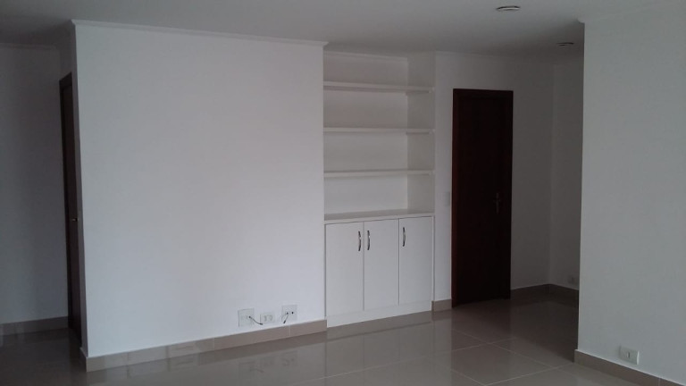 Apartamento com 3 Quartos à Venda, 101 m² em Vila Uberabinha - São Paulo