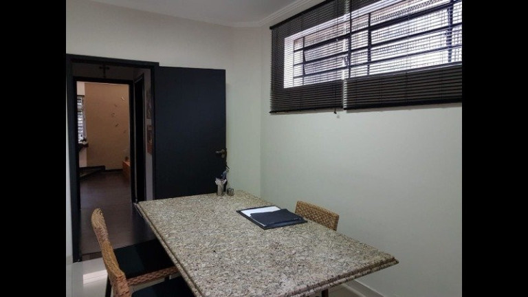 Casa com 3 Quartos à Venda, 220 m² em Ipiranga - São Paulo