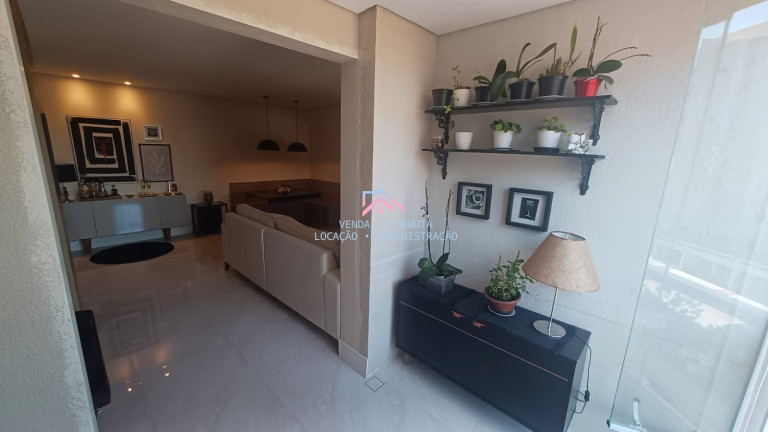 Imagem Apartamento com 2 Quartos à Venda, 69 m² em Medeiros - Jundiaí