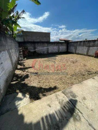 Imagem Casa com 2 Quartos à Venda, 150 m² em Golfinho - Caraguatatuba