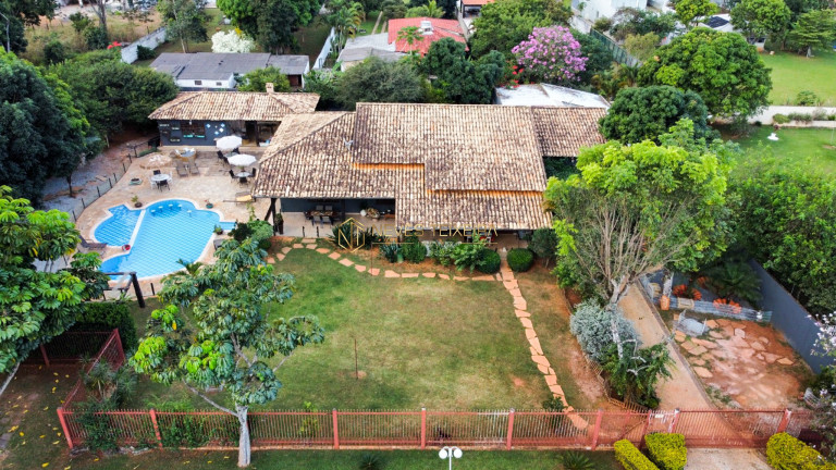 Imagem Casa com 4 Quartos à Venda, 650 m² em Park Way - Brasília