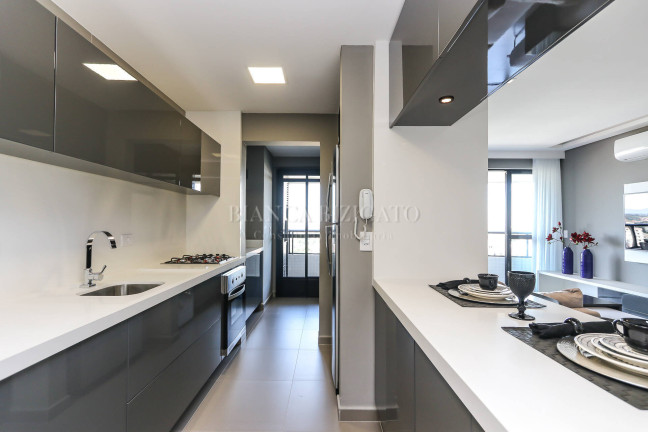 Apartamento com 3 Quartos à Venda, 106 m² em Bacacheri - Curitiba